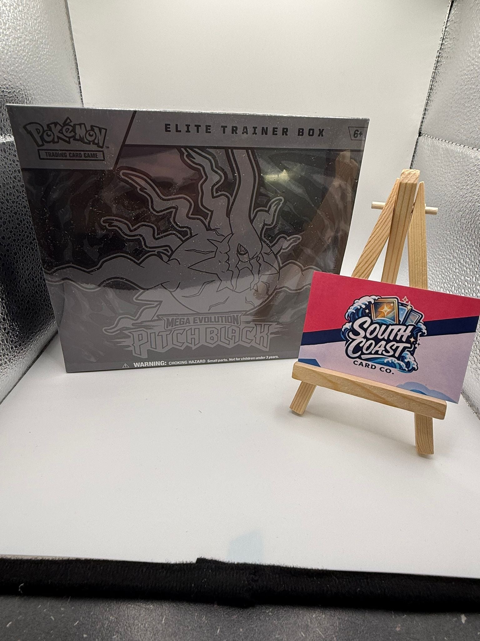 Mega Evolution Pitch Black ETB
